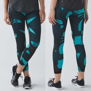 LULULEMON Inspire Tight II Back Spin Stroke Peacock Blue Black / Black